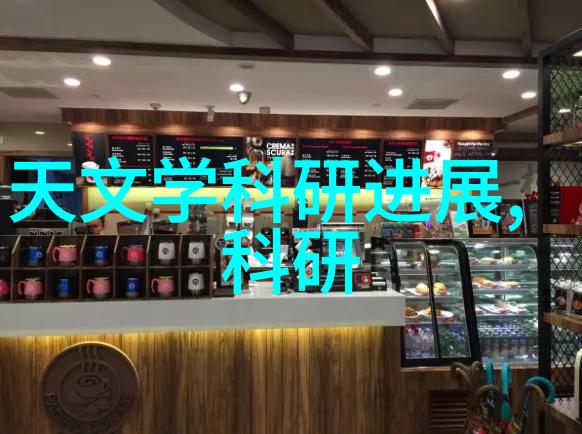 雨季施工措施下墙壁以条纹壁纸展现摩登范儿大气场十足