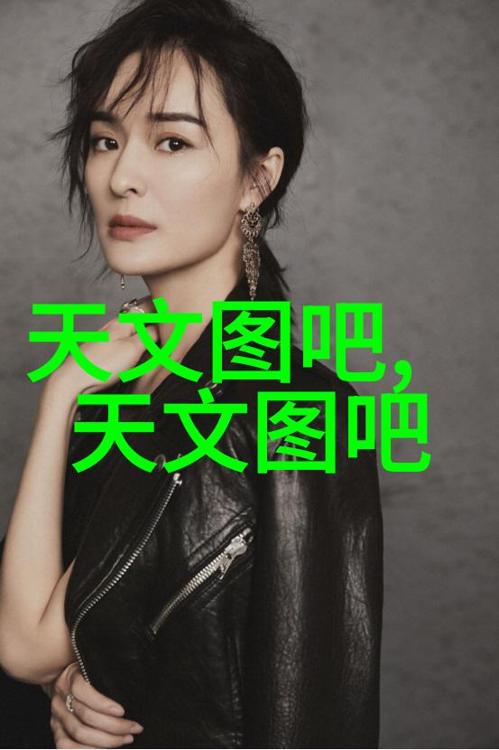 客厅未来十年装修趋势智能家居系统可持续材料新颖色彩搭配