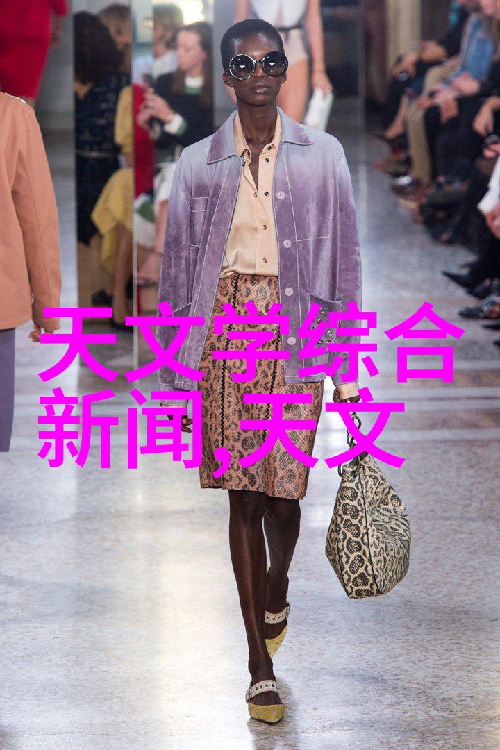 热浸塑钢管制作工艺创造坚固耐用的金属艺术品