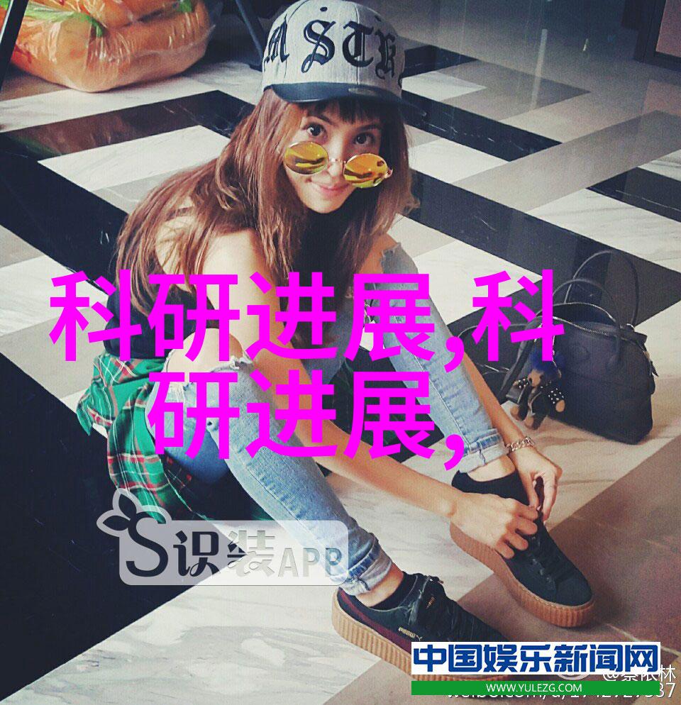 数学课代表趴下让桶我rh网站-数字世界中的隐秘联盟揭开数学课代表背后的网络神秘