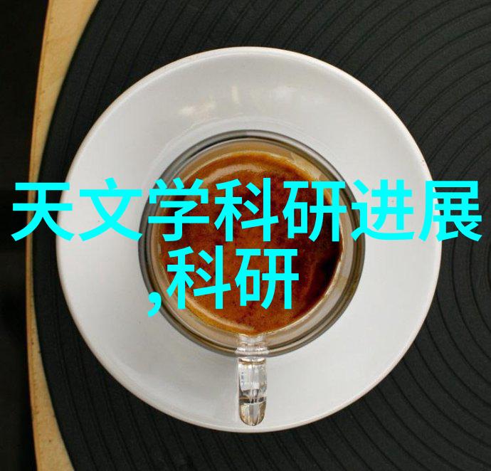 江苏不锈钢厂家众多社会场景下员工换衣间普遍使用多门不锈钢衣柜