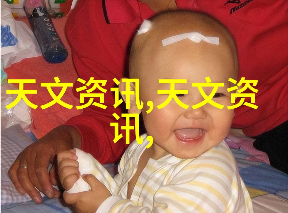 双人床上打扑克视频全程我俩躺在床上点着烟一局接一局地玩到深夜