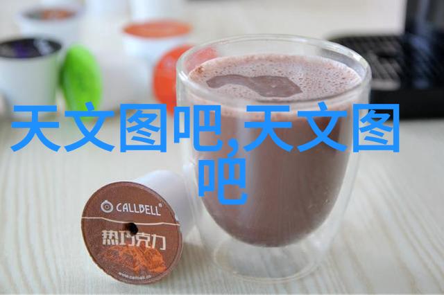图5：花瓶装饰庭院走廊