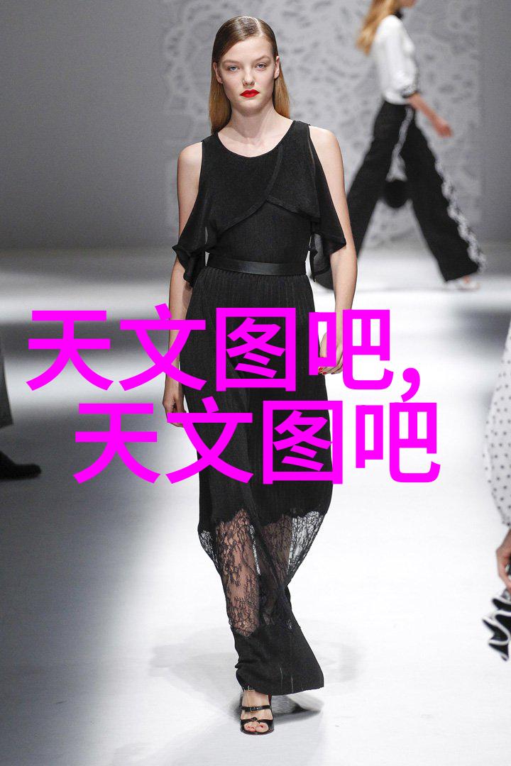 探索时尚家居最新客厅电视墙效果图解析